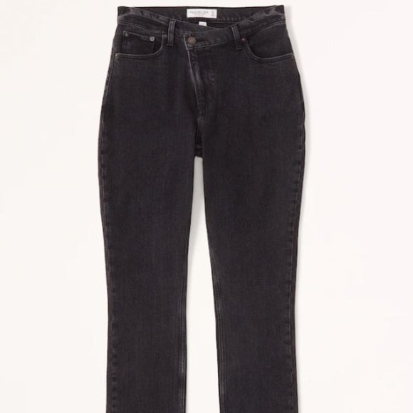 Classic Black Women's Jeans - Picture 1 of 5